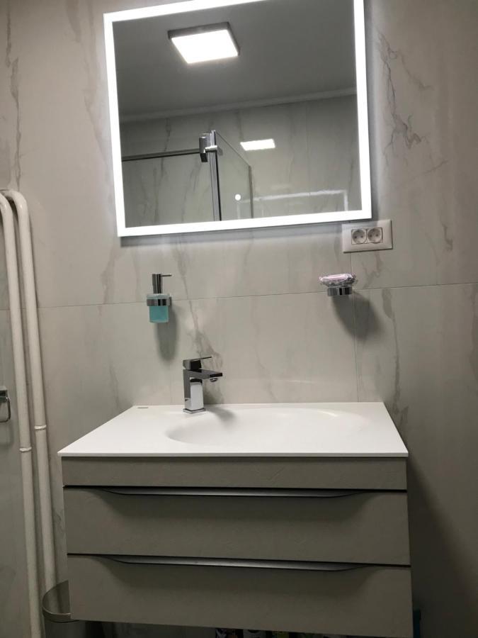Blue Sky Apartment สโกเปีย ภายนอก รูปภาพ